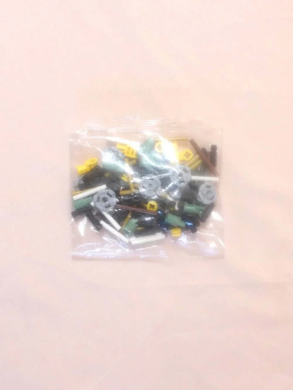 LEGO Botanicals Daffodils #40747 Sealed Flowers 100% Complete No Box Fast Ship - Picture 4 of 8